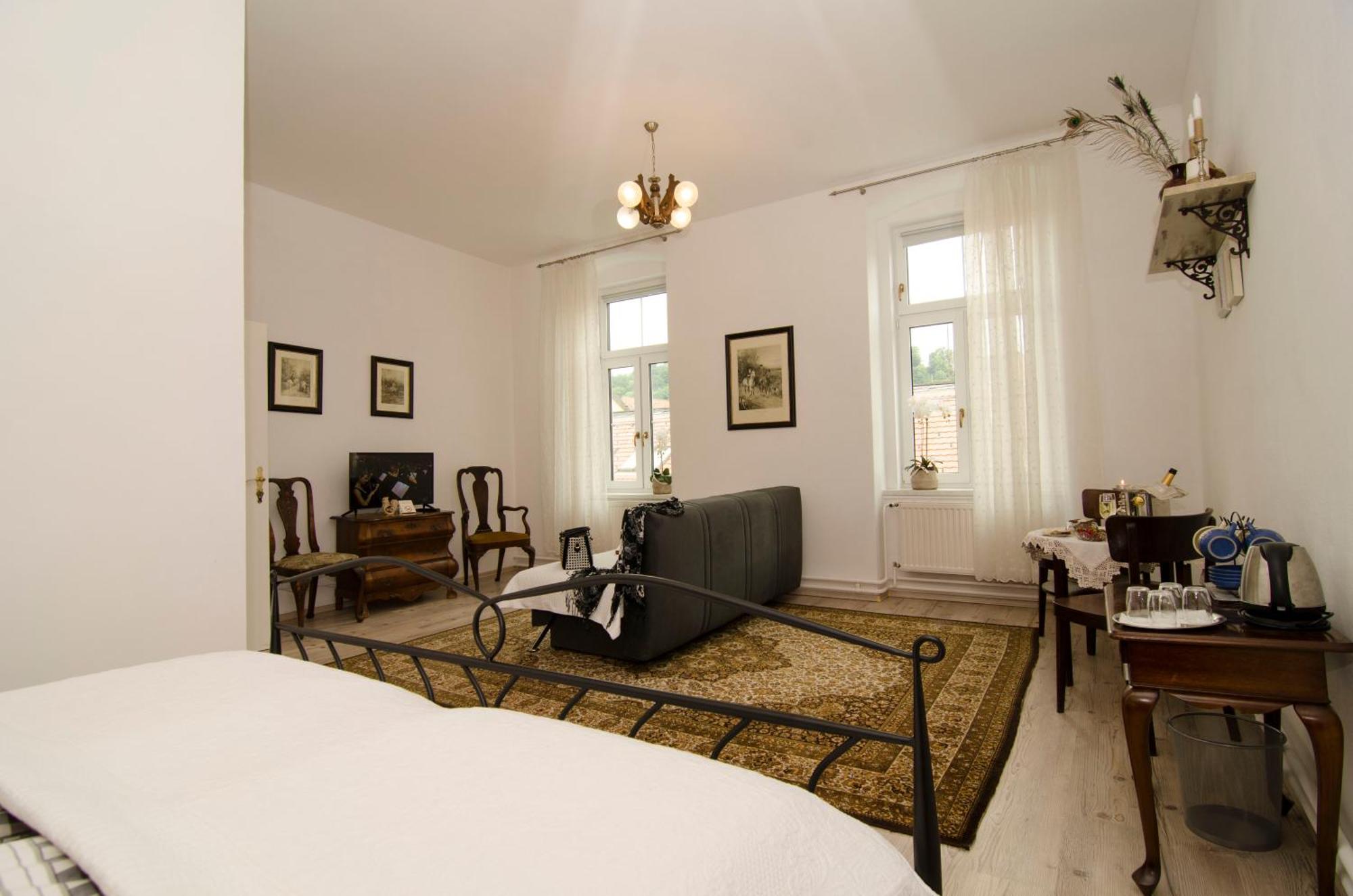 Trubarjev Art Boutique Hotel Laško الغرفة الصورة